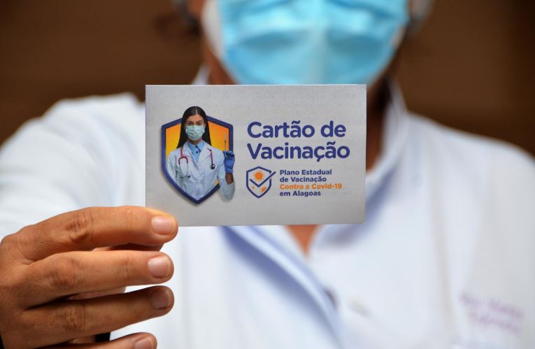 Vacina contra a Covid-19 de crianças de seis meses a menores de cinco anos já está disponível em Alagoas