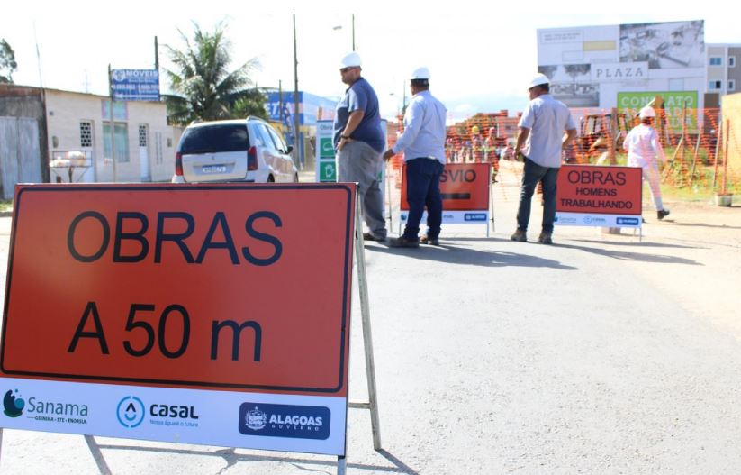 Casal e Sanama interditam Avenida Durval de Góes Monteiro para obra de implantação de coletor-tronco