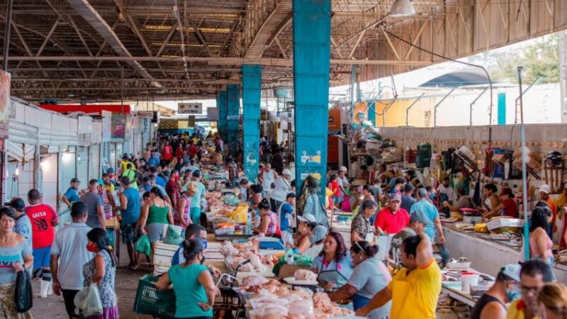 Mercados públicos e feiras livres vão abrir no dia de Nossa Senhora Aparecida