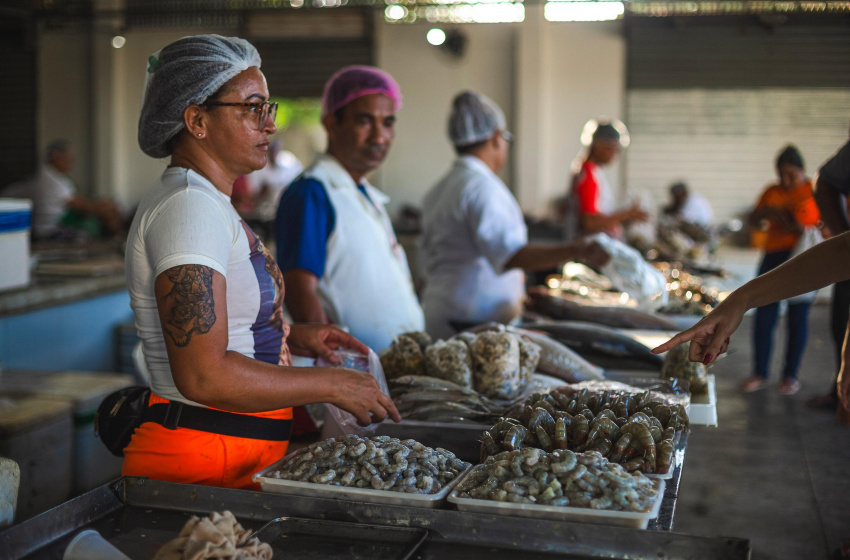 Confira o funcionamento de feiras e mercados públicos nos feriados