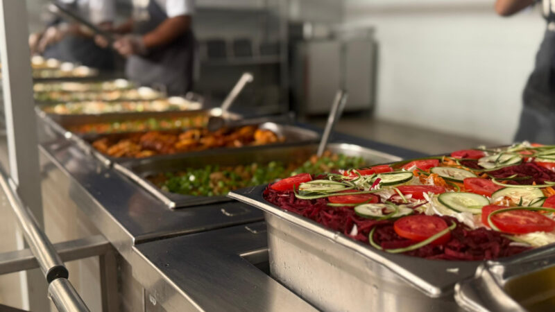 Restaurante Popular do Centro terá almoço junino e música ao vivo, nesta sexta(27)