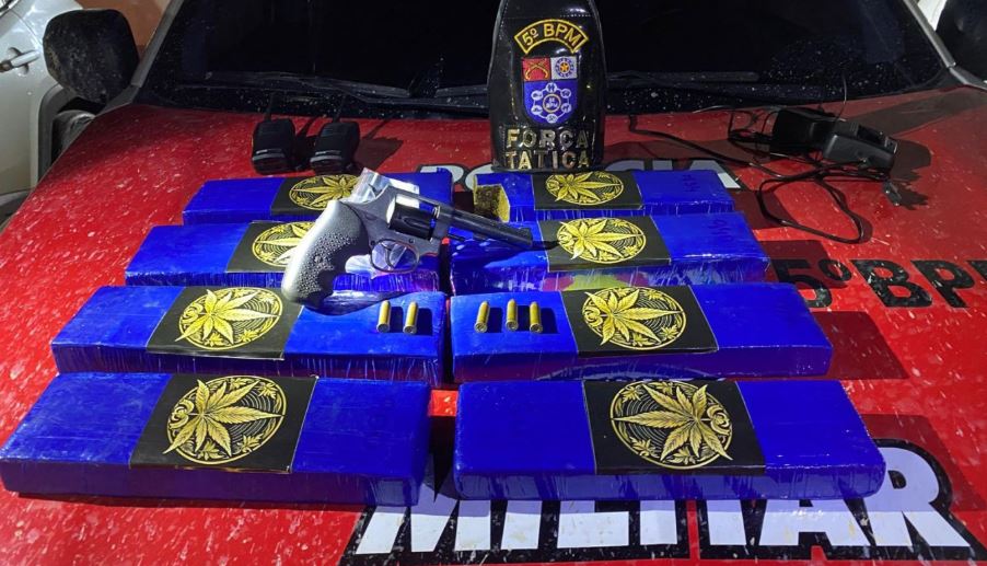 Homem é preso com arma de fogo e mais de 4kg de drogas em Maceió