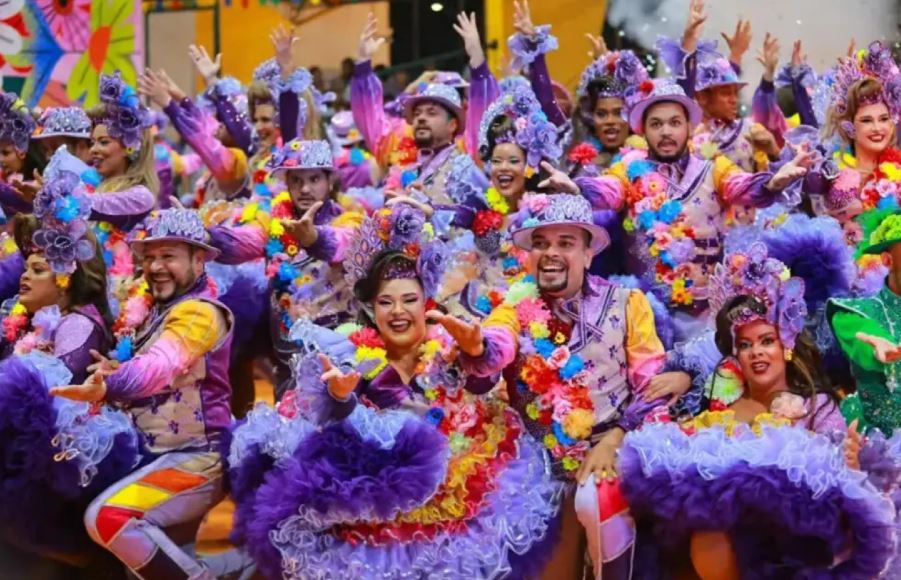 Quadrilha Junina Amanhecer no Sertão é campeã do Nordeste com espetáculo sobre violência contra a mulher