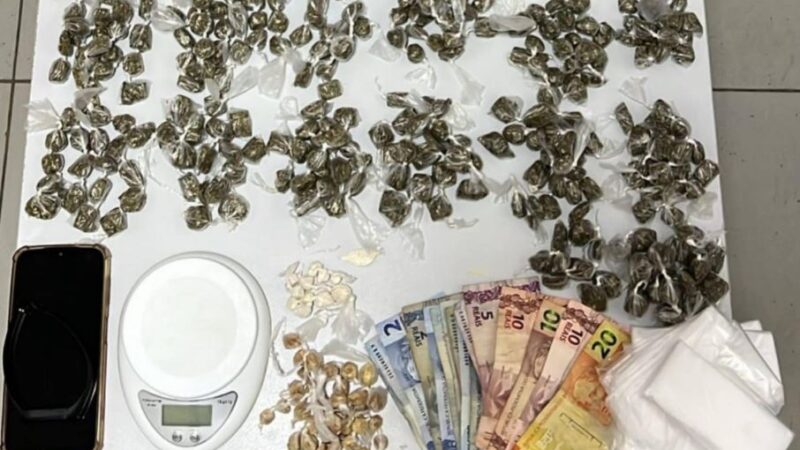 PM flagra menor com meio quilo de drogas em Piranhas