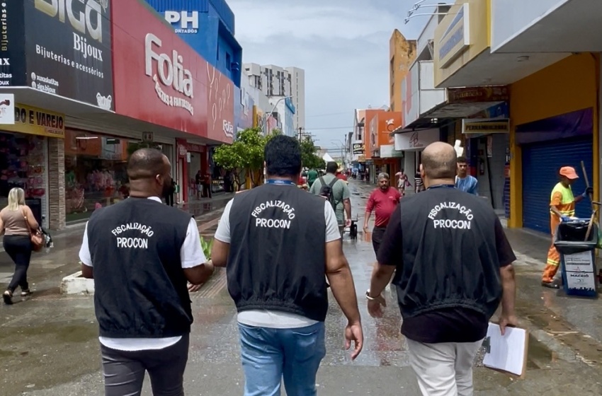 Procon Maceió realiza fiscalização de rotina em lojas do Centro