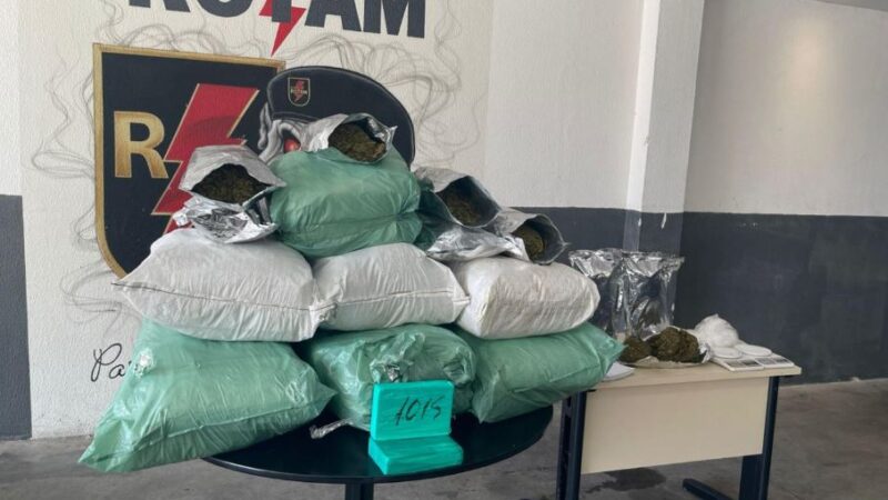 PM retira mais de 615 kg de drogas de circulação em apenas uma semana