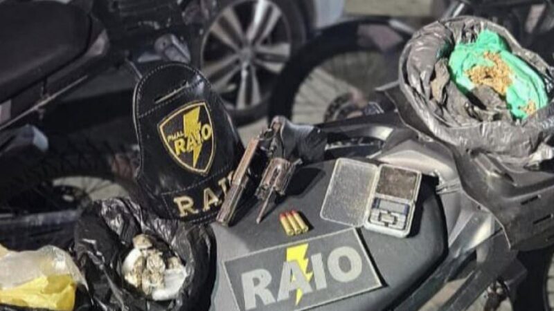 PM prende duas pessoas por tráfico de drogas e posse ilegal de arma em Maceió e Craíbas