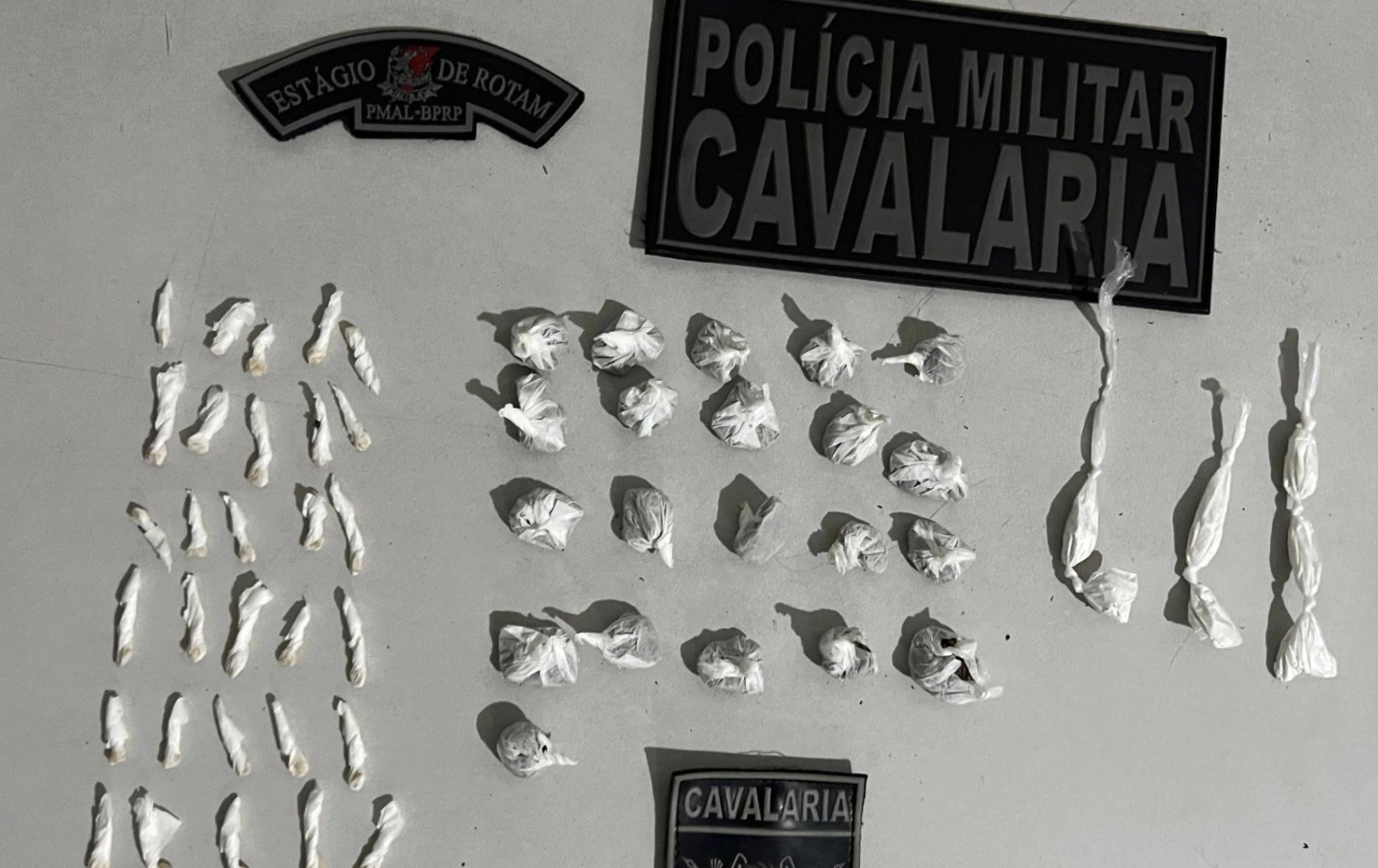 PM-AL apreende armas e drogas durante ações no interior do estado