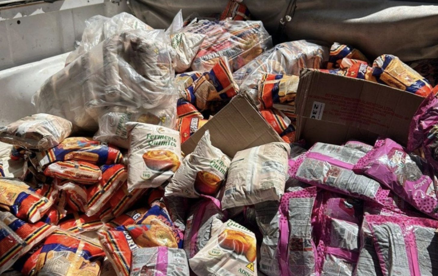 Vigilância Sanitária apreende 580 kg de produtos fora do prazo de validade no Jacintinho