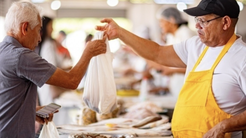 Prefeitura divulga horários de funcionamento dos mercados públicos e feiras durante o Carnaval