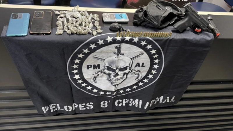 Pelopes prende membro de facção criminosa com armas e drogas no litoral norte