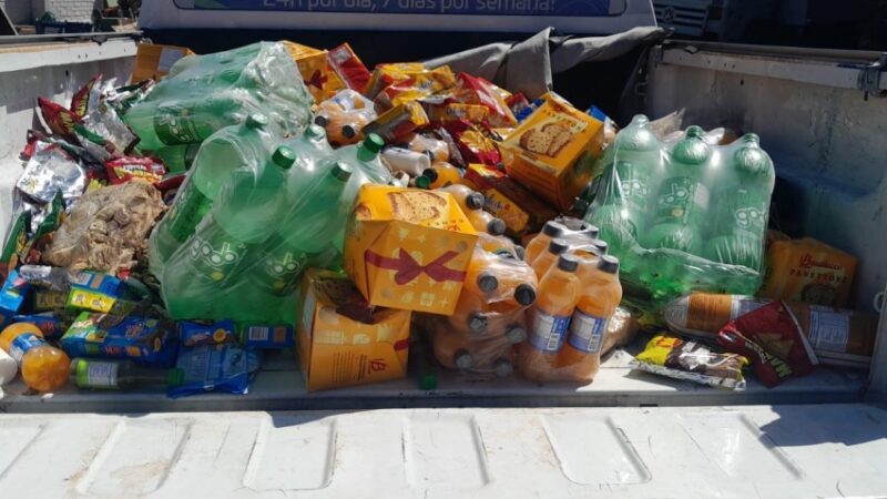 Vigilância Sanitária de Maceió apreende 500 kg de produtos impróprios em feira livre