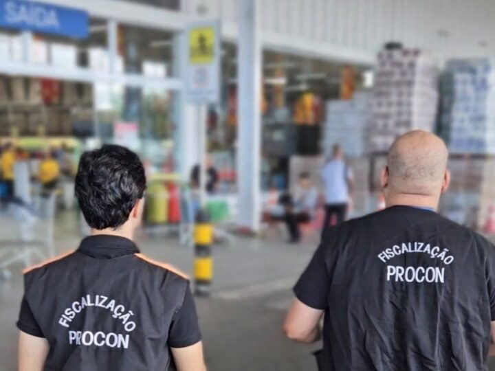 Procon Maceió notifica supermercado após acidente com consumidora