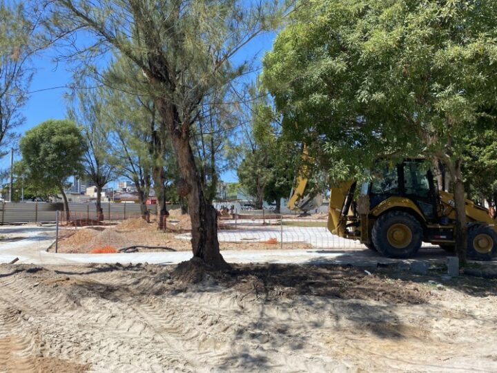 Obras de revitalização da Praça da Faculdade avançam e chegam a 70% de execução
