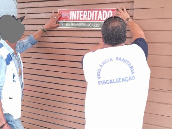 Vigilância Sanitária de Maceió interdita restaurante no Farol