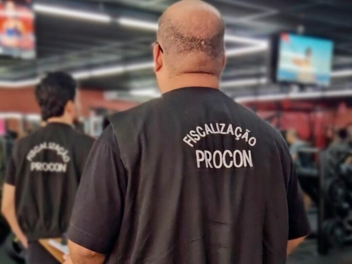 Procon Maceió fiscaliza redes de academias após denúncias de consumidores