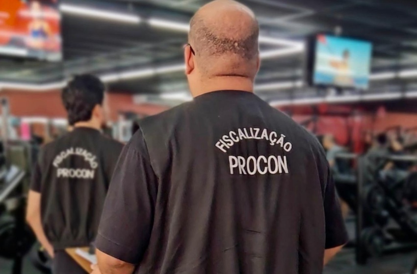 Procon Maceió fiscaliza redes de academias após denúncias de consumidores
