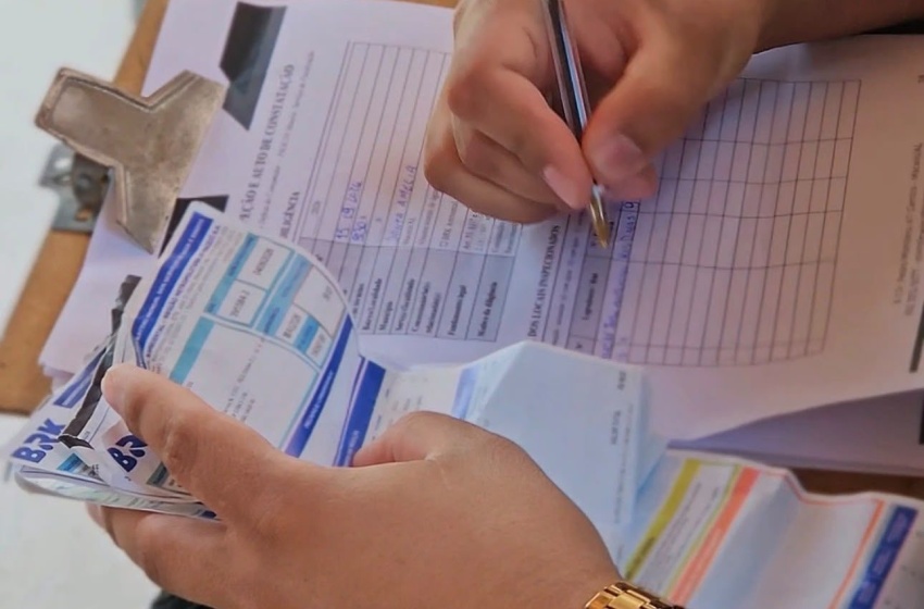 Procon Maceió notifica BRK após denúncias sobre qualidade e falhas no fornecimento de água