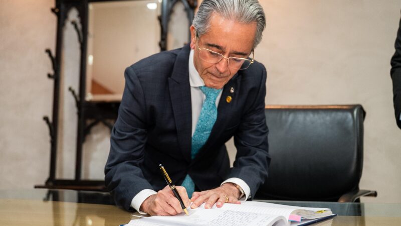 Fábio Bittencourt assume interinamente o Governo de Alagoas